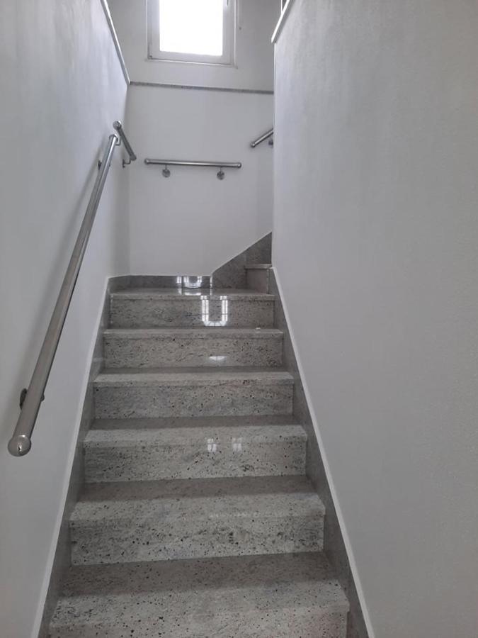 Ojdana Zivkovic Apartman Rogoznica  Kültér fotó